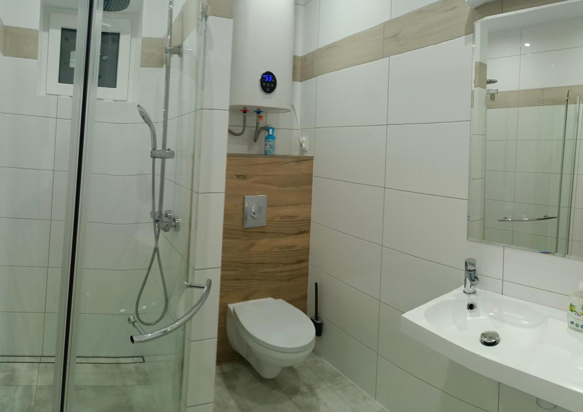 Letnia Oaza "Akacja" Apartment Sobienie Jeziory Bagian luar foto